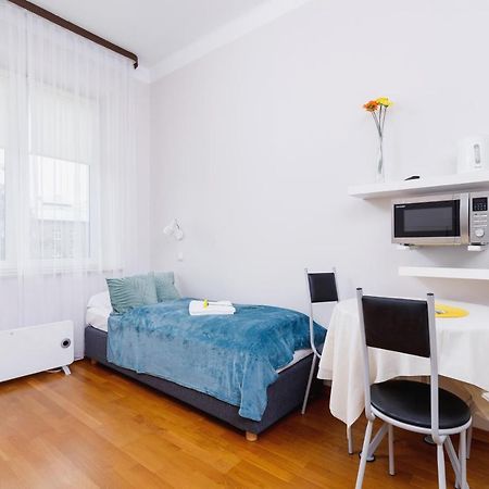 Przytulne Studio Krowoderska Krakow By Noclegi Renters Luaran gambar